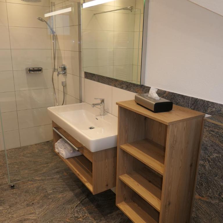 Ferienwohnung Schaffenrath - Apartment mit Blick auf die Berge - 17