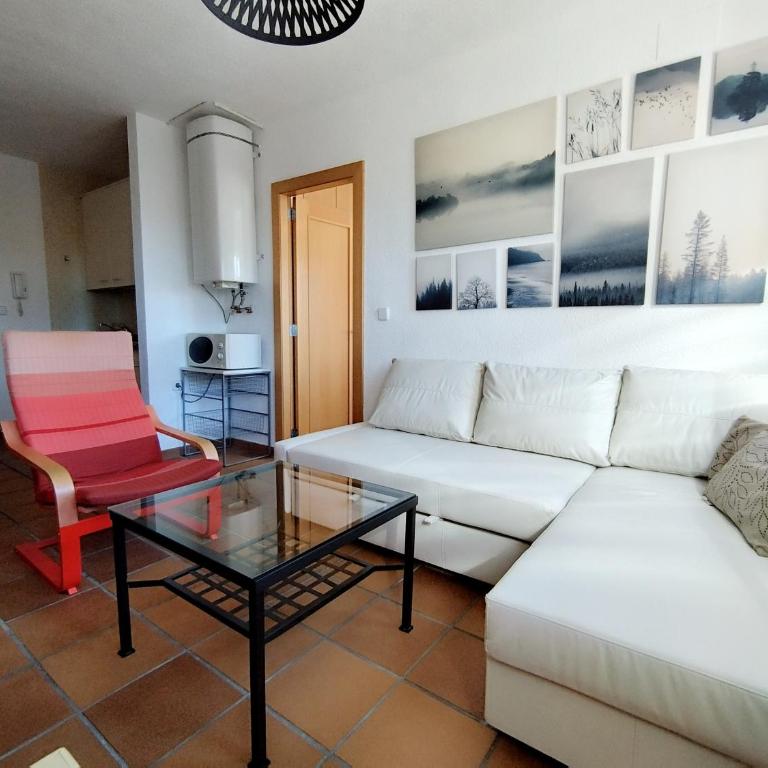 Apartamentos Arttyfal con parking y WiFi by SURYNIEVE - Apartamento de 2 dormitorios con aparcamiento - 2