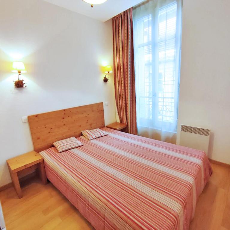 La petite ourse, T2, centre Luchon, wifi, casier à skis, ascenseur, 4 personnes - Appartement 1 Chambre - 6