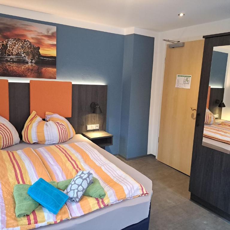 Gästehaus Alpina - Deluxe Doppelzimmer mit Balkon - 6