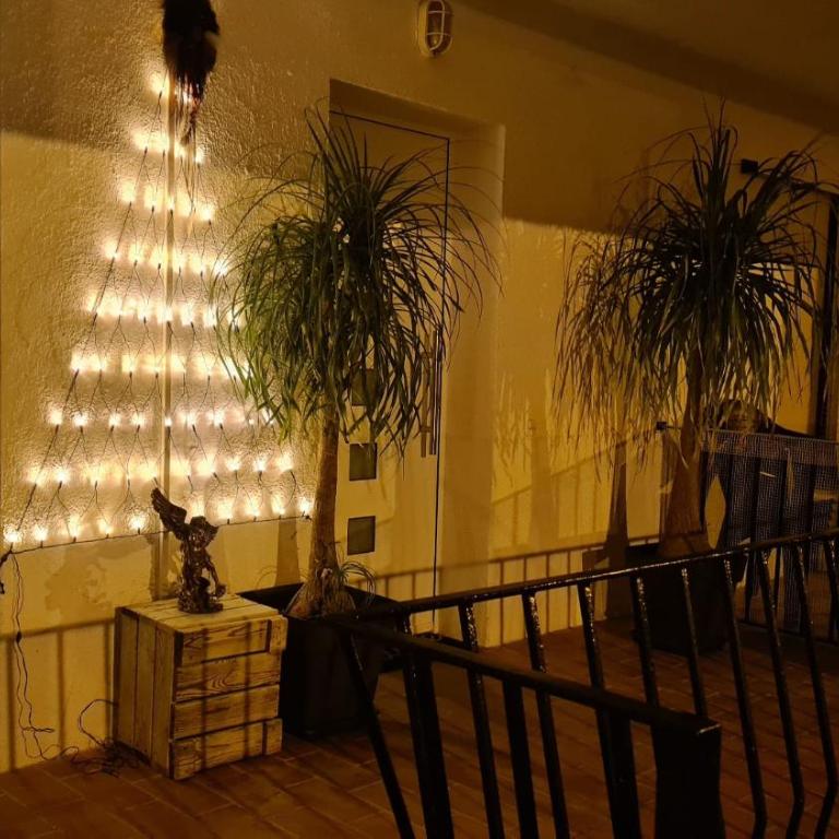 Apartament Santa Margarida - Three-Bedroom Apartment - 5