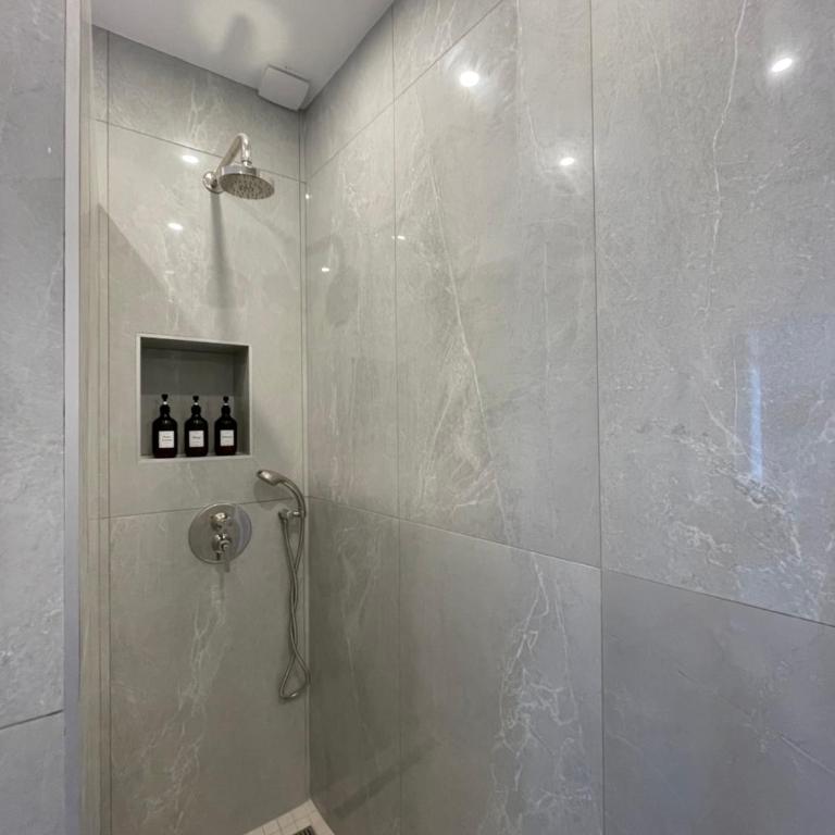 Appartement 33 m2 comme une junior suite - vue Port et Palais des festivals - Appartement 1 Chambre - 8
