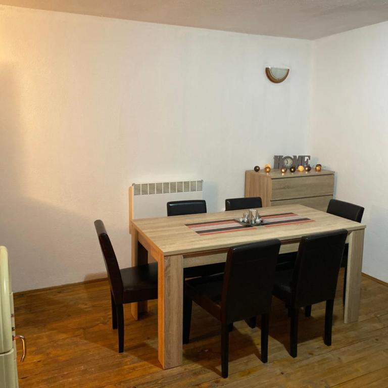 Šumski raj Jahorina - Apartman - Prizemlje - 9