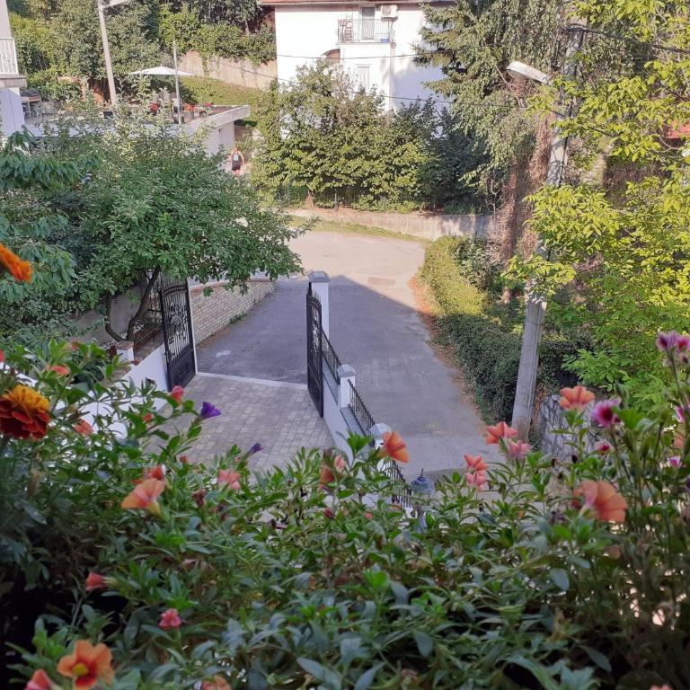 GRBAVICA COZY APARTMENT - free parking - One-Bedroom Apartment - 37