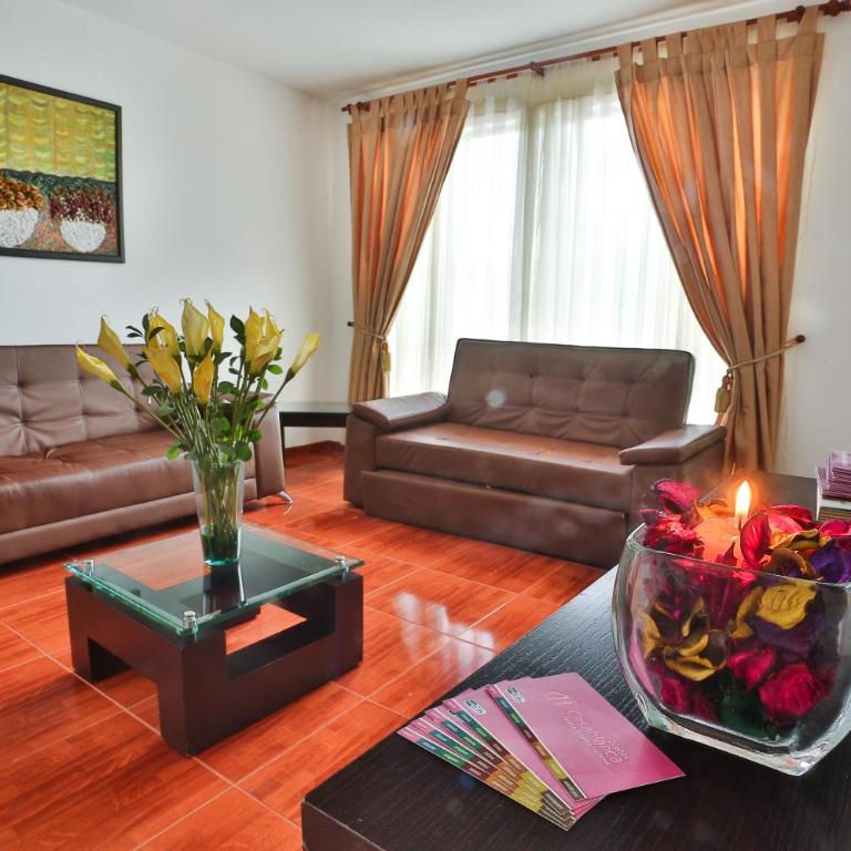 Casablanca Hotel, RestoBar, Catering, Eventos & Turismo en Garzón - King Suite - 6