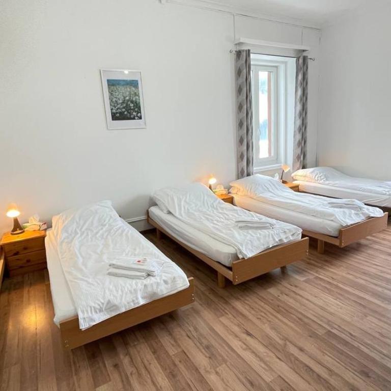 Villa Zentrum Haus Davos - Familienzimmer - 9