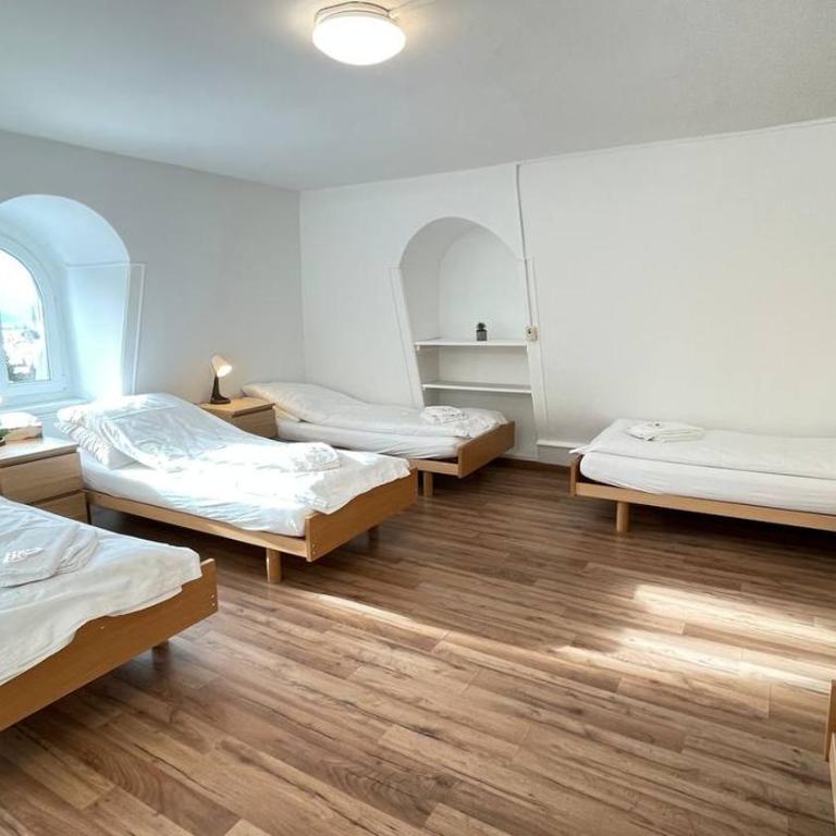 Villa Zentrum Haus Davos - Familienzimmer - 15