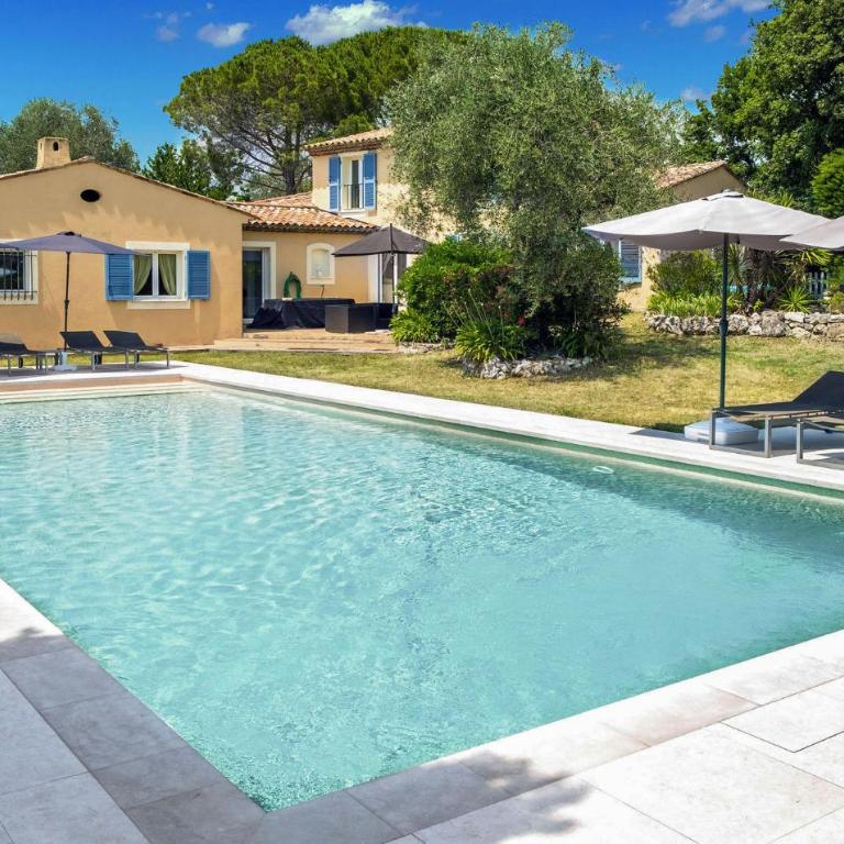 Maison Des Rêves - Maison de Vacances 5 Chambres - 10