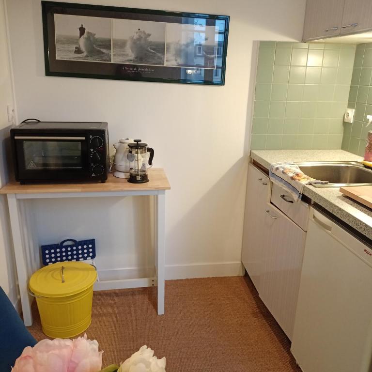 La plus petite maison de pêcheur de Trouville, à 100m de la gare - Vacation Home - 7