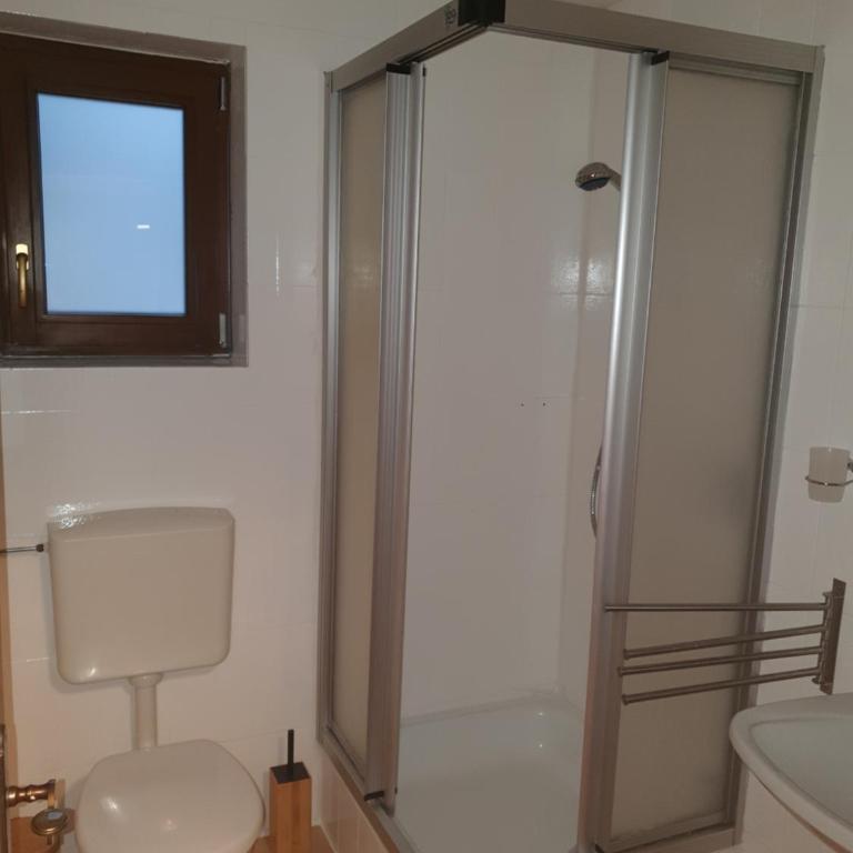 Haus Geigenmacher - Doppelzimmer mit eigenem Bad - 6