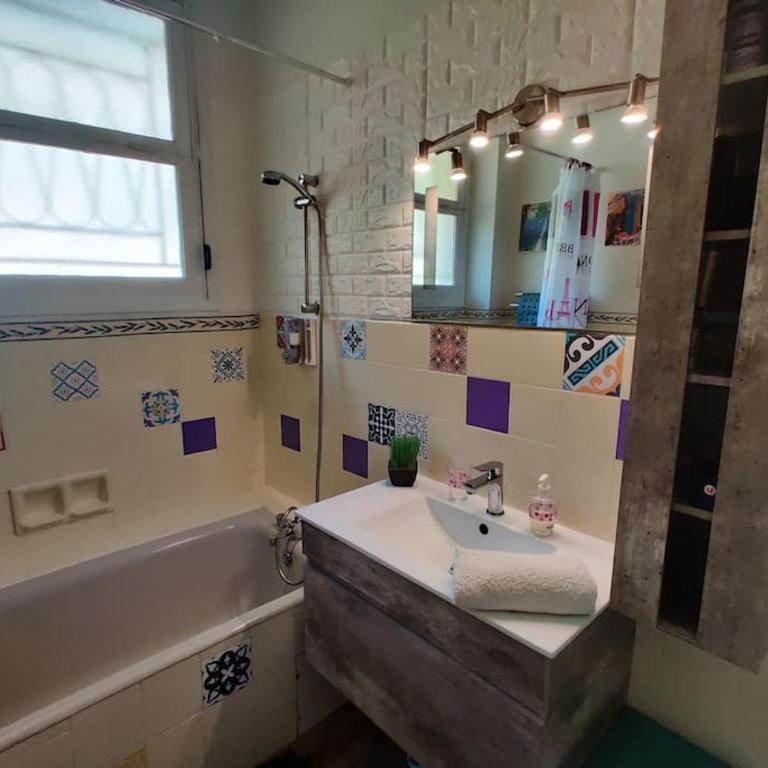 Vintage flat on Villefranche bay - free car park - Appartement 2 Chambres - 10