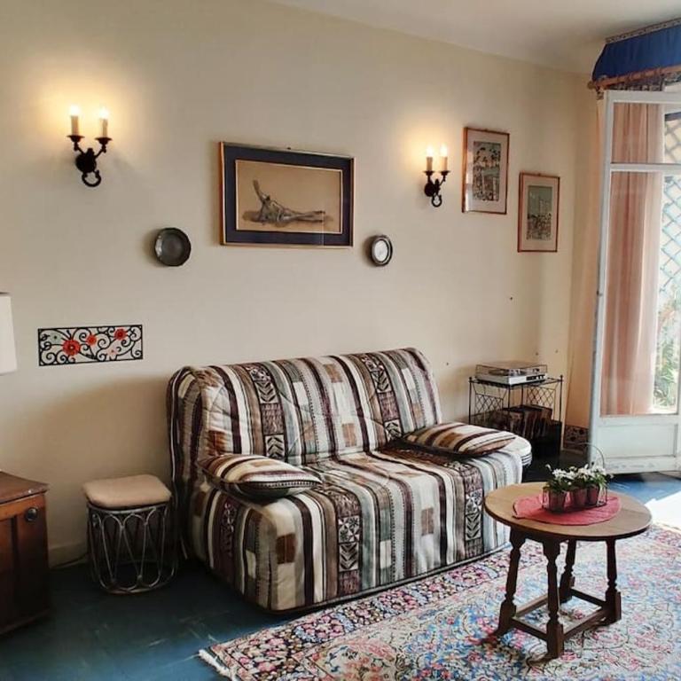 Vintage flat on Villefranche bay - free car park - Appartement 2 Chambres - 14