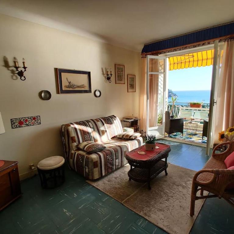 Vintage flat on Villefranche bay - free car park - Appartement 2 Chambres - 17