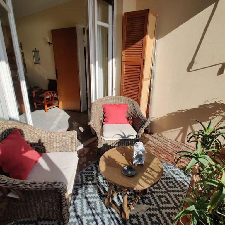 Vintage flat on Villefranche bay - free car park - Appartement 2 Chambres - 20