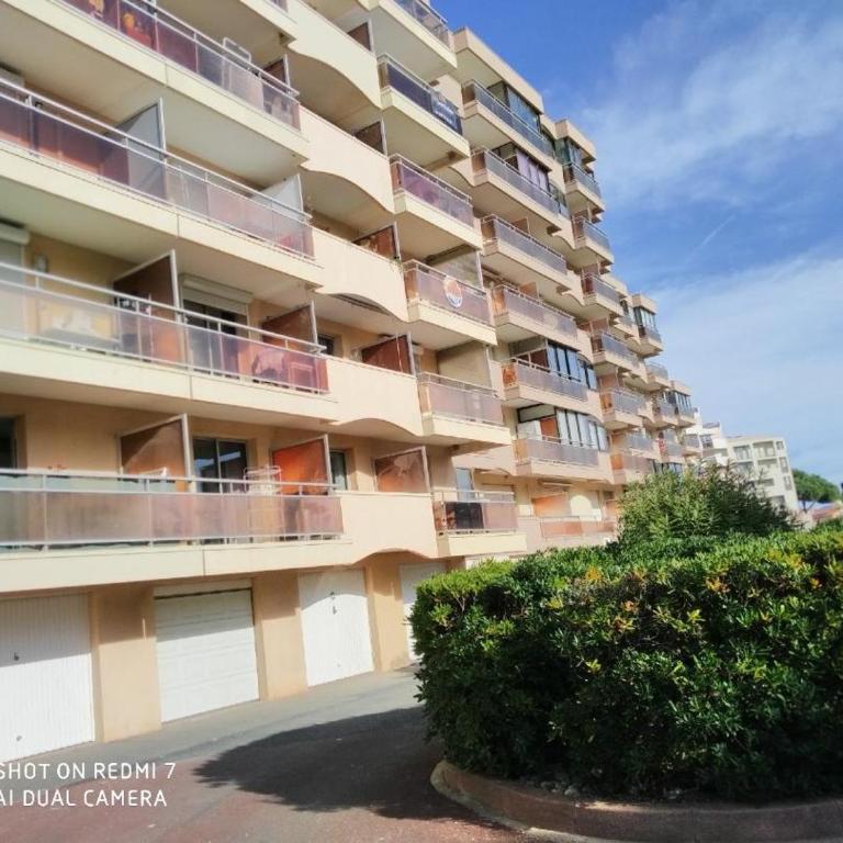 Appartement T2 vue Mer et Port,2 balcons, Parking privé - Apartamento con vistas al mar - 22