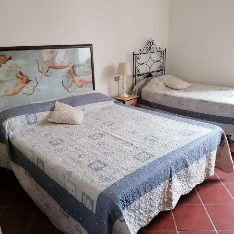 Assisi Hus stanza tripla in appartamento - Camera Tripla con Bagno - 2