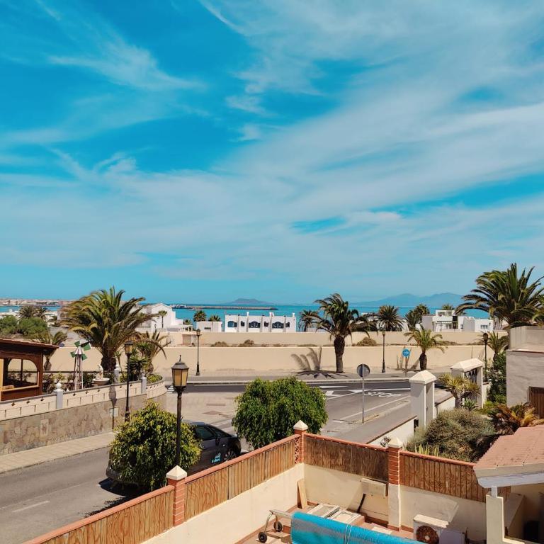 Private villa with heated pool & terrace see view - Three-Bedroom Villa - 2