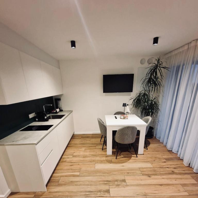 M&M-Apartment - Appartamento con 2 Camere da Letto - 3