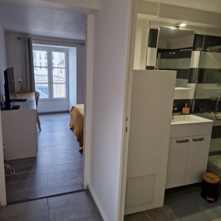 BNB L'Orleanais Hyper Centre d'Orléans proche Gare - PARKING - Apartamento de 1 dormitorio - 14
