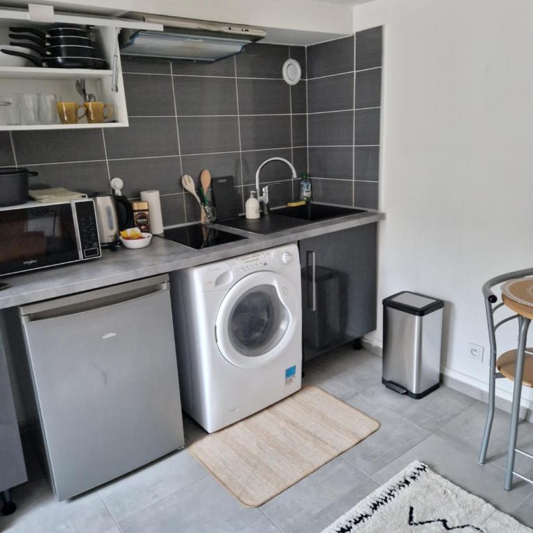 BNB L'Orleanais Hyper Centre d'Orléans proche Gare - PARKING - Apartamento de 1 dormitorio - 10