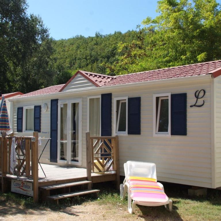 Hotel et Camping Les Rives du Loup - Mobile Home 3 Chambres Familial - 15