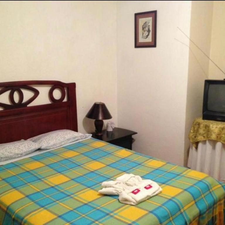Hostal Jora Continental - Habitación Deluxe (2 adultos + 1 niño) - 1