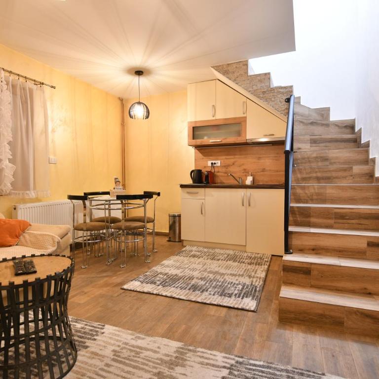 Brvnara Mont - One-Bedroom House - 5