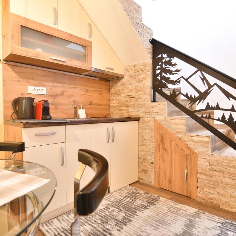 Brvnara Mont - One-Bedroom House - 6