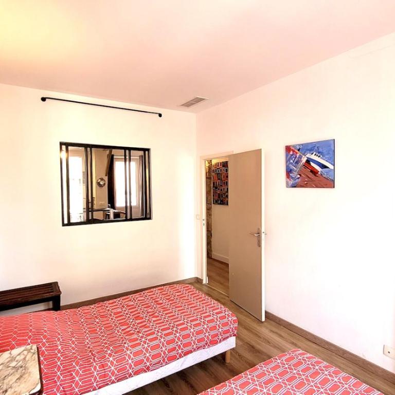 ZePerfectPlace - Vieux Nice Garibaldi 3 chambres - Three-Bedroom Apartment- no lift-3rd floor - 6