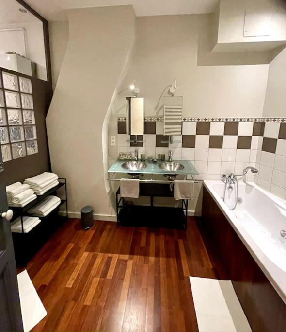 La Perle de Toulon, grand appartement tout confort, idéalement situé - Appartamento con 3 Camere da Letto - 17