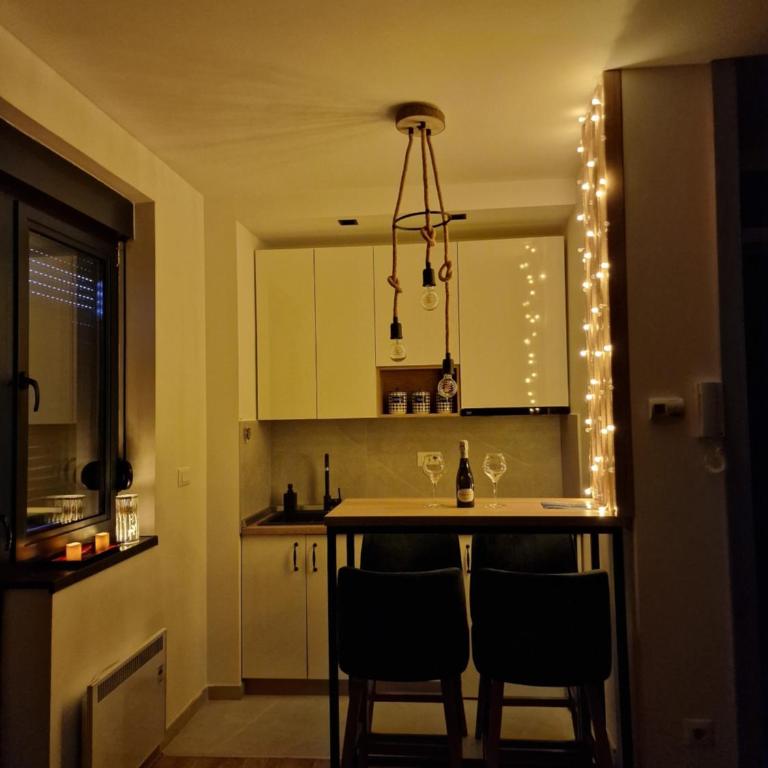 Hedonist Zlatibor Mountain Wellness & SPA - One-Bedroom Apartment - 12