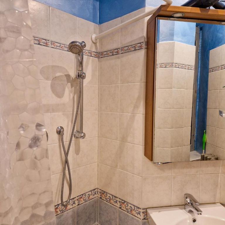 Torino Madama Cristina Apartment - Liberty Palace - Two-Bedroom Apartment - 21