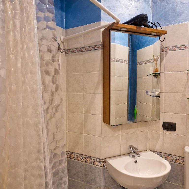 Torino Madama Cristina Apartment - Liberty Palace - Two-Bedroom Apartment - 20