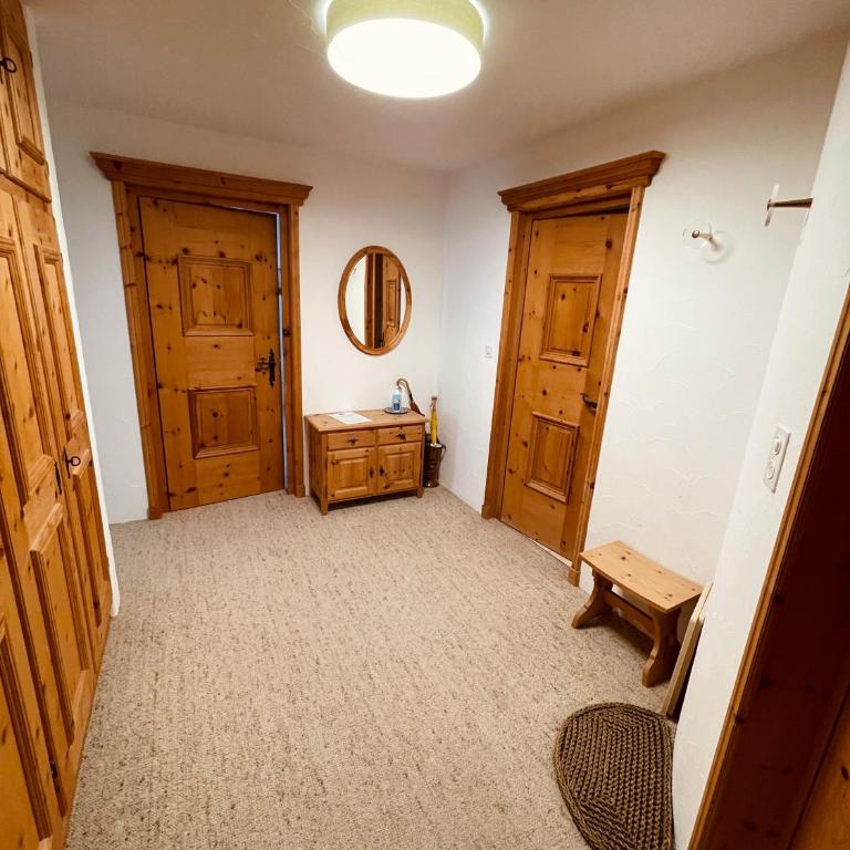 Chesa Coronella - Apartment mit 1 Schlafzimmer - 11