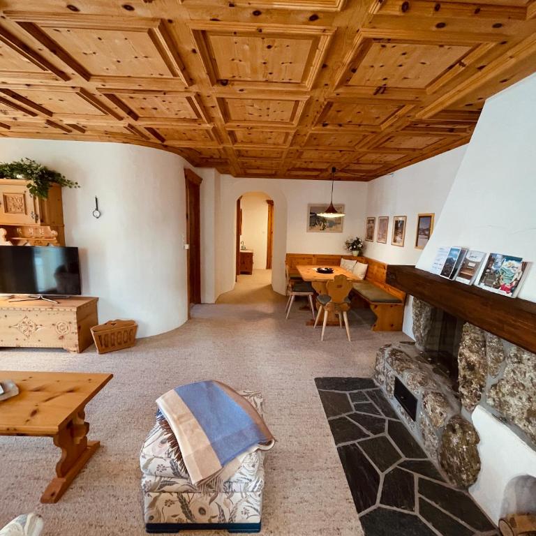Chesa Coronella - Apartment mit 1 Schlafzimmer - 10