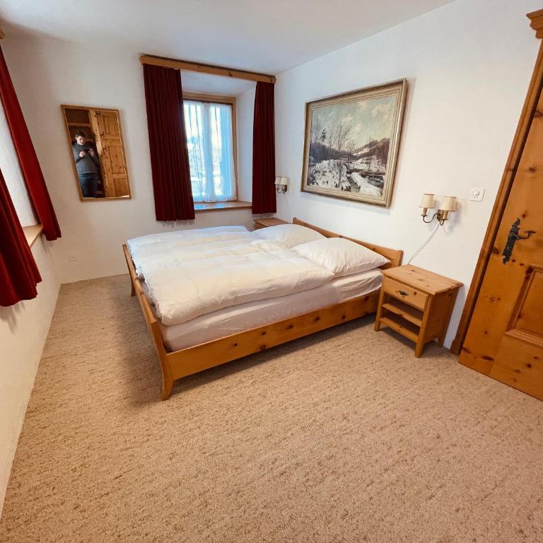 Chesa Coronella - Apartment mit 1 Schlafzimmer - 12