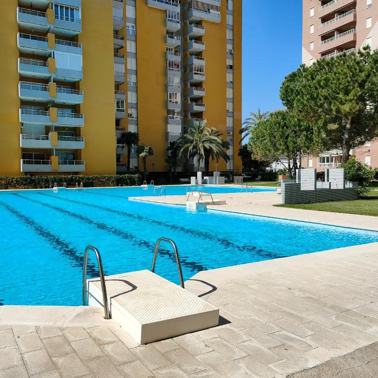 Global Vacacional, Apartamento con buenas vistas en Canet playa - Appartement 2 Chambres - 1