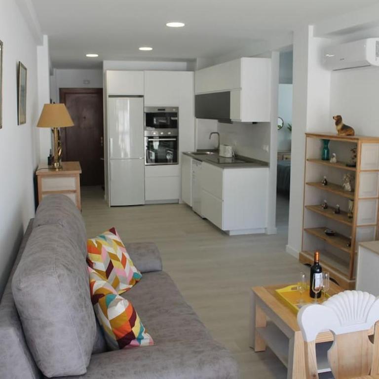 Luminoso y reformado apartamento en Nerja - Apartamento de 2 dormitorios - 1