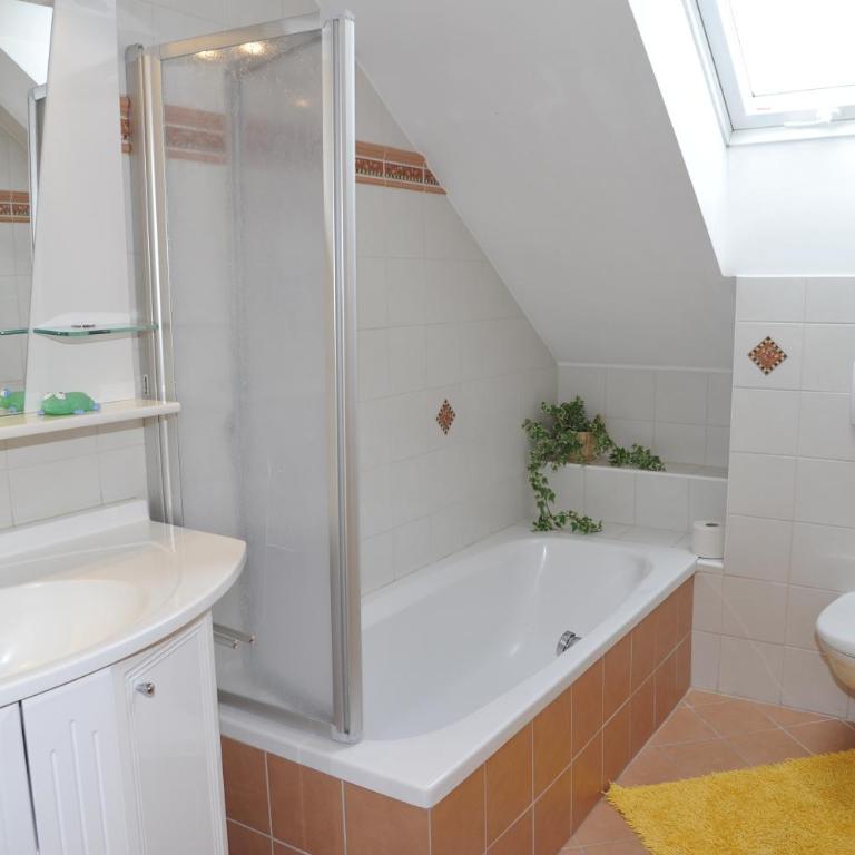Landhaus Gartler - Apartment mit Blick auf die Berge - 10