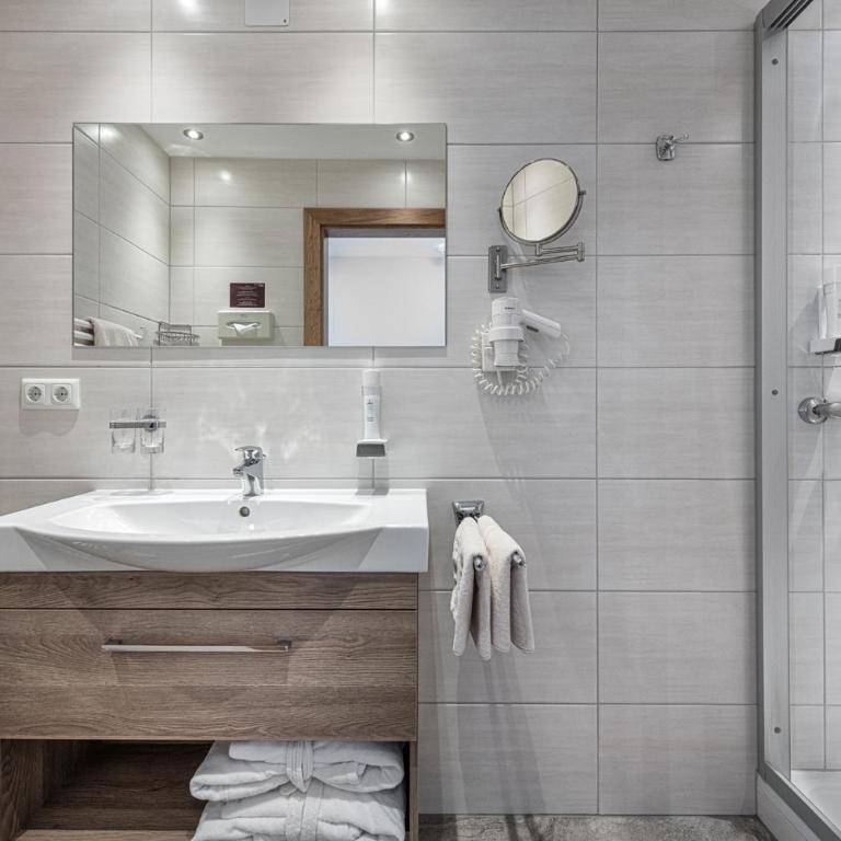 Aktivhotel Gasteiner Einkehr - Superior Doppelzimmer mit Balkon - 2