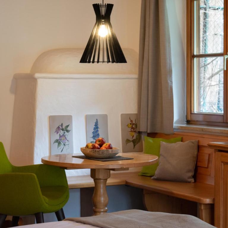 Hotel Bad Rain mit Oberstaufen PlusGolf - Deluxe Doppelzimmer mit Südbalkon und Bergblick - 5