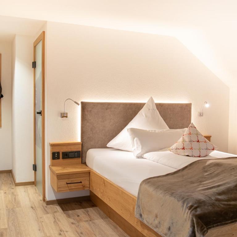 Hotel Bad Rain mit Oberstaufen PlusGolf - Einzelzimmer mit Bergblick - 1