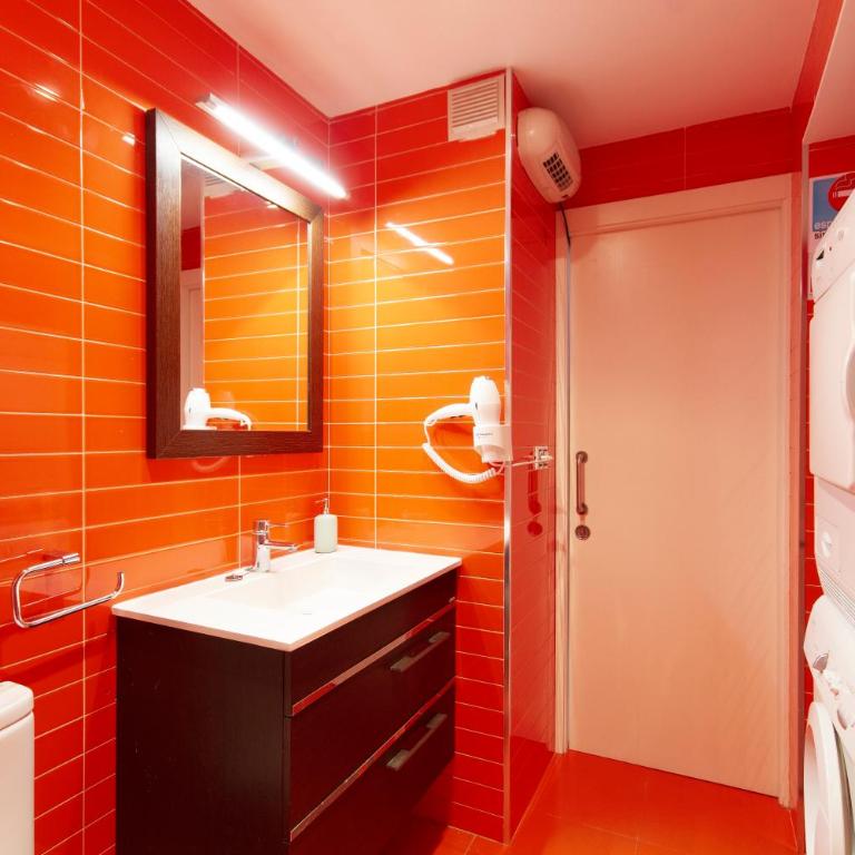 Valentia Apartments - Mercado Central - Two-Bedroom Apartment - 12