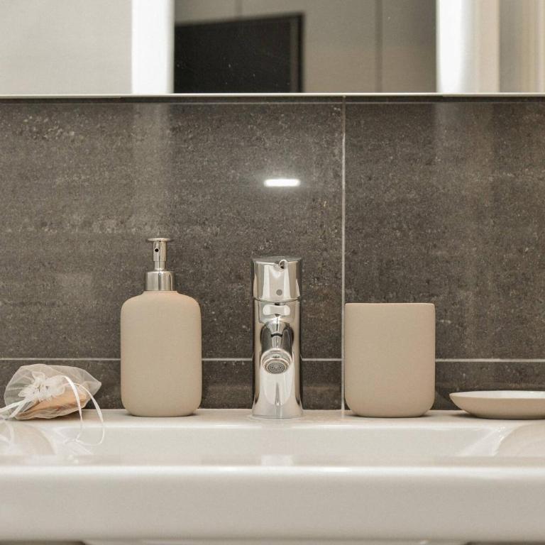 Central Plaza Apartment 1 in Lugano - Appartamento - 14