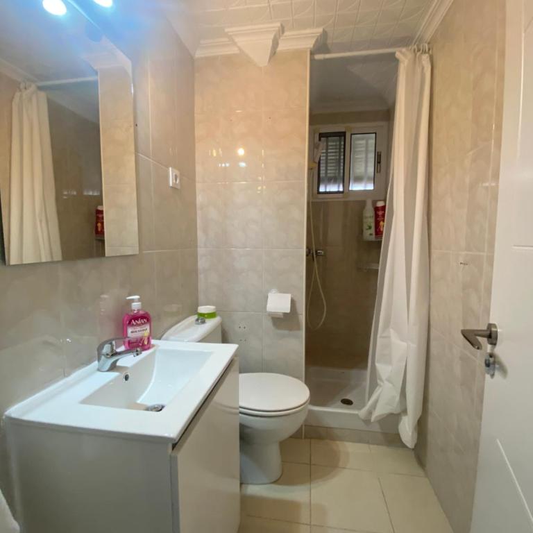 piso junto al hospital macarena - Apartamento de 2 dormitorios - 9