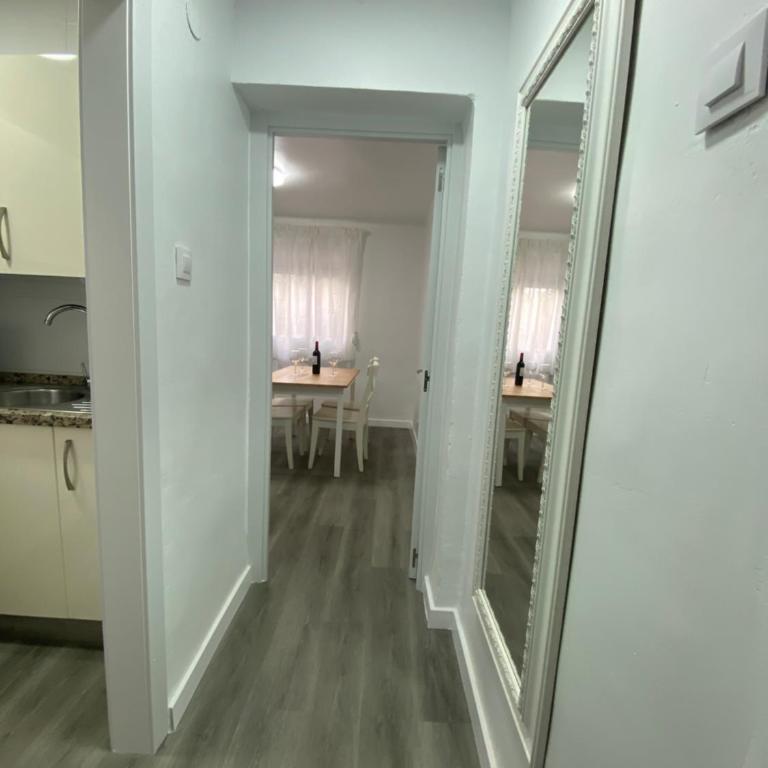 piso junto al hospital macarena - Apartamento de 2 dormitorios - 8