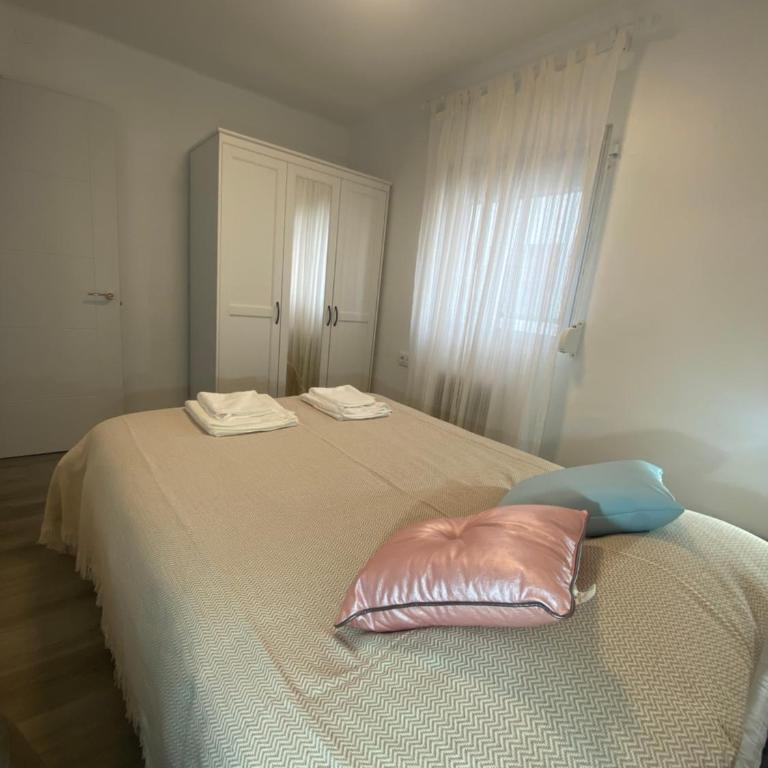 piso junto al hospital macarena - Apartamento de 2 dormitorios - 17
