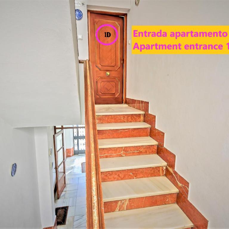Plaza Polvorista 4-Bedroom Apartment w Balcony - Apartamento con balcón - 10