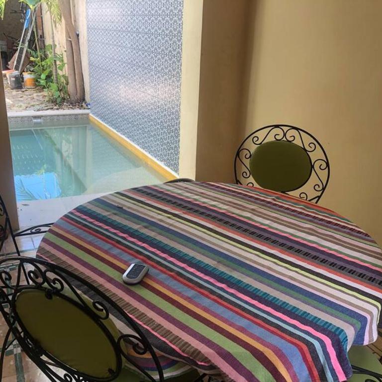 Villa Candita, a unos pasos del Paseo Montejo - Three-Bedroom Villa - 2