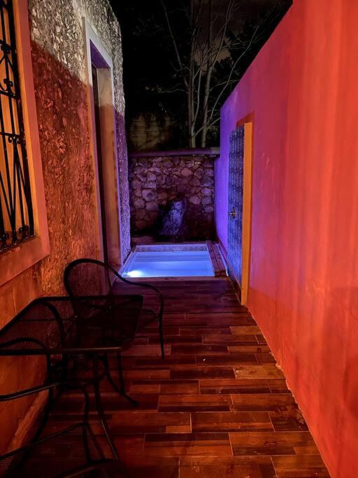 Villa Candita, a unos pasos del Paseo Montejo - Three-Bedroom Villa - 34